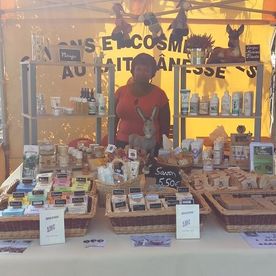 Vente de produits au lait d’aînesse 